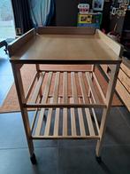 Table à langer en bois avec 2 coussins d'allaitement et hous, Enlèvement, Comme neuf