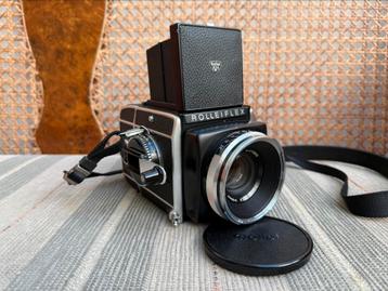 Rolleiflex SL66 + Carl Zeiss Planar 2.8 Medium Format Camera beschikbaar voor biedingen