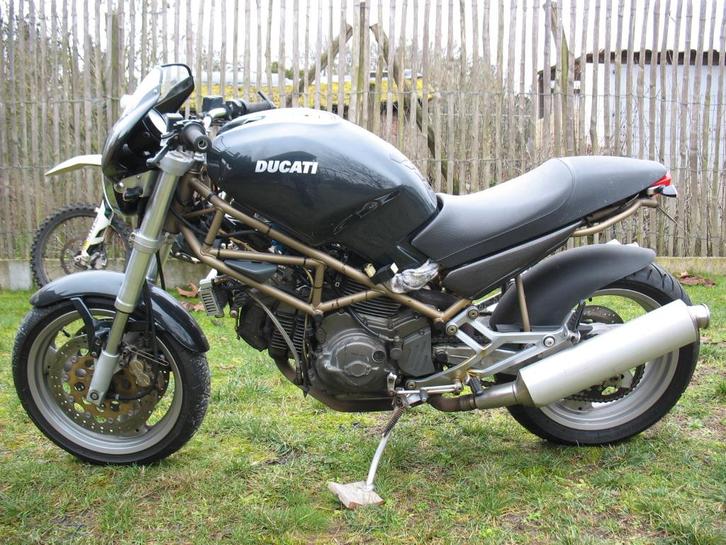 Ducati Monster 750 '98 M750, Motoren, Motoren | Ducati, Particulier, Naked bike, Ophalen