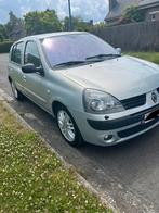 CLIO 2 - AUTOMATIQUE - INITIALE PARIS - 2004, Beige, 5 portes, Automatique, Particulier