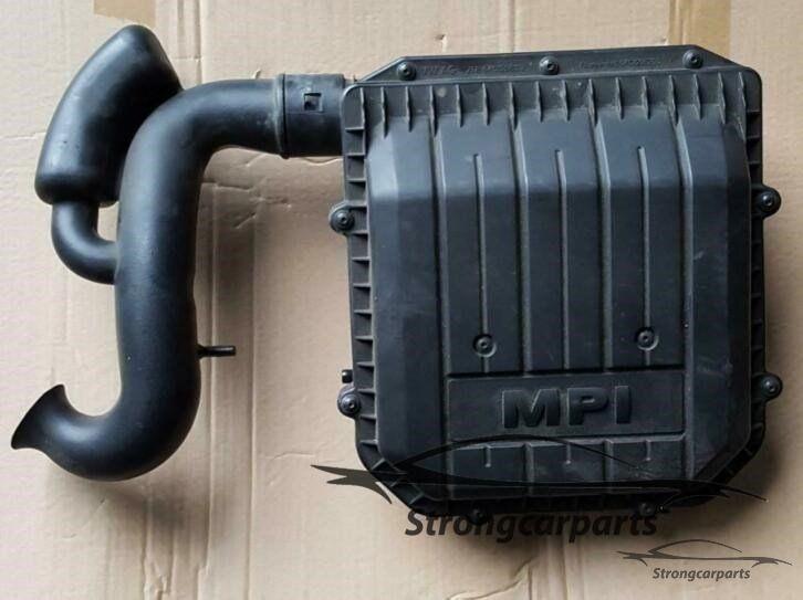 Luchtfilter huis Volkswagen up. Vanaf 2011 04C129611J, Autos : Pièces & Accessoires, Filtres, Seat, Volkswagen, Skoda, Utilisé