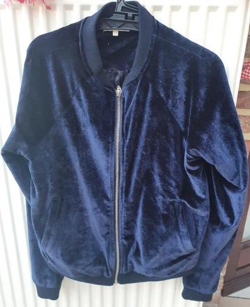 Blauw jasje van Bel & Bo maat 34 beschikbaar voor biedingen