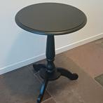 zwarte bijzettafel(of salontafeltje), Enlèvement