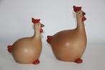 2 keramische bruine kippen, Verzamelen, Beelden en Beeldjes, Gebruikt, Ophalen of Verzenden, Dier