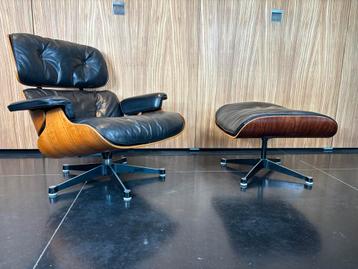 Eames Lounge Chair Herman Miller / Mobilier International