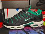 Nike Air Max Plus TN 'Malachite' EU45 2023, Kleding | Heren, Schoenen, Zwart, Nike, Ophalen of Verzenden, Sneakers