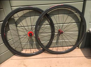 Roval ‘Alpiniste SL’  Carbon wielen voor TUBES beschikbaar voor biedingen