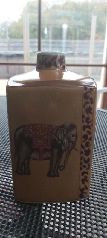 KERAMISCHE VAAS JARDIN D'ULYSSE beschikbaar voor biedingen