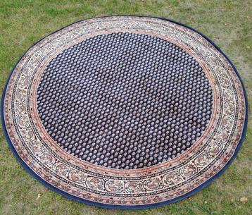 Rond wollen tapijt KESHAN van fabrikant OSTA CARPETS beschikbaar voor biedingen
