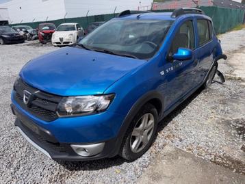 Dacia Sandero 2016 accidentée  beschikbaar voor biedingen