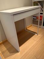 Burea wit Ikea, Huis en Inrichting, Bureaus, Ophalen, Bureau