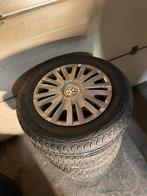 4 jantes et pneus 195/65 R15 vw golf 6, Ophalen, Gebruikt, 15 inch, Banden en Velgen