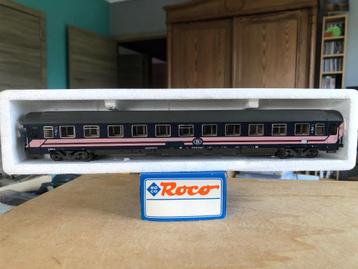 ROCO 44646 SNCB VOITURE I6 2E CLASSE HO beschikbaar voor biedingen