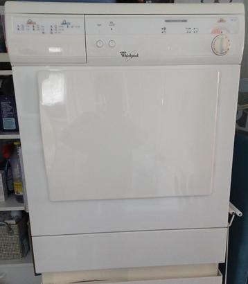 Sèche-linge condensation Whirlpool disponible aux enchères