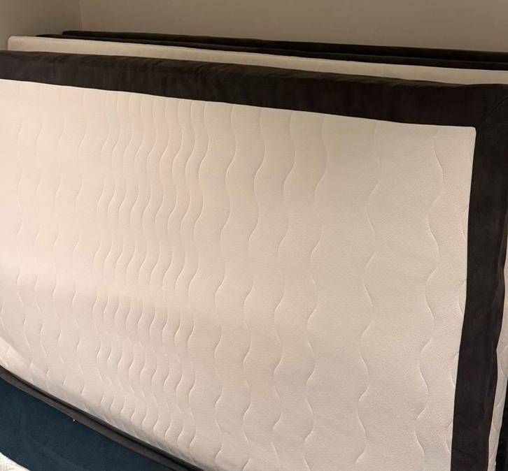 6 matrassen : 3 dikke en 3 dunne, Huis en Inrichting, Slaapkamer | Matrassen en Bedbodems, Zo goed als nieuw, Matras, 140 cm, 200 cm