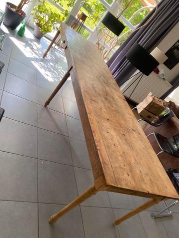 Grande table de ferme, Enlèvement, Utilisé