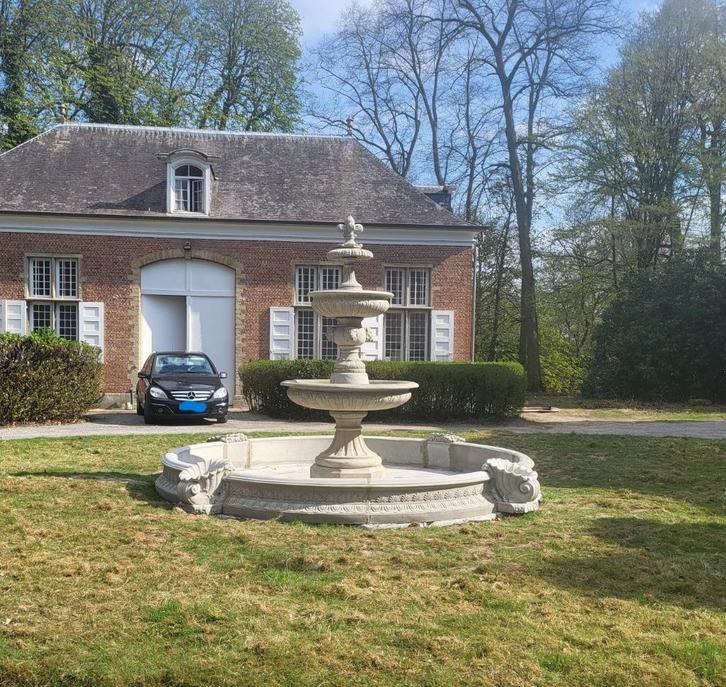 Fontaine à bord encastré de 100 cm de profondeur, Jardin & Terrasse, Pièces d'eau & Fontaines, Neuf, Fontaine, Béton, Enlèvement ou Envoi