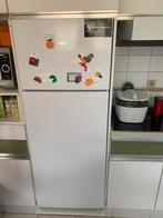 IJskast met kleine vriezer , aeg, Elektronische apparatuur, Ophalen, Zo goed als nieuw