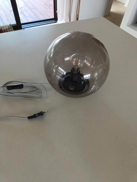 IKEA FADO – Sfeervolle Bollamp | E27 fitting | Ø 24 cm, Huis en Inrichting, Lampen | Losse lampen, Zo goed als nieuw, Overige typen
