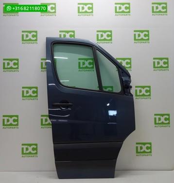 Mercedes Sprinter W906 ('06-'18) Voorportier rechts grijs beschikbaar voor biedingen