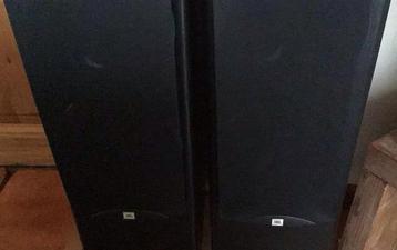 2 stuks JBL boxen beschikbaar voor biedingen