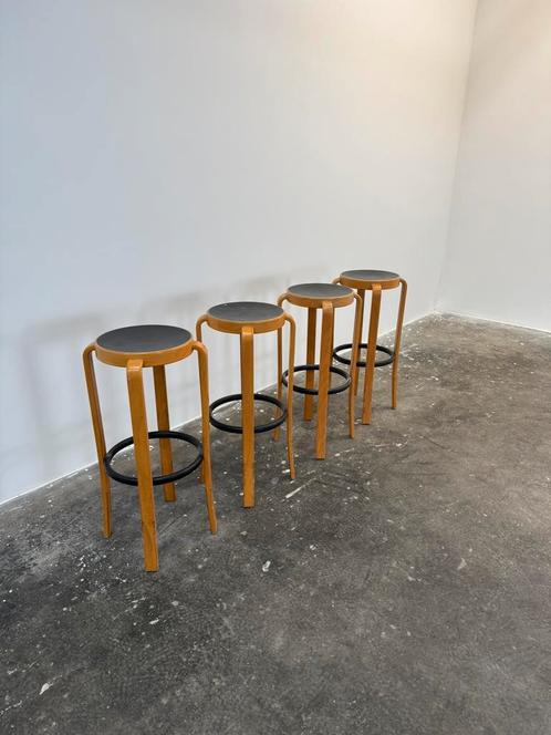 4 x barkruk Magnus Olesen naturel, Antiek en Kunst, Antiek | Meubels | Stoelen en Sofa's, Ophalen