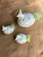 4 poulets pour la décoration, Enlèvement