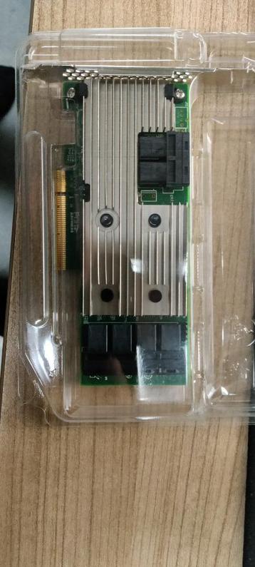 LSI 9305-24i Host Bus Adapter beschikbaar voor biedingen