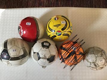 5 voetballen en 16 andere ballen aan spotprijzen beschikbaar voor biedingen