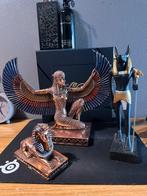 Set van 3 Egyptische beelden -Anubis,Isis & Sfinx–decoratie, Antiek en Kunst, Ophalen