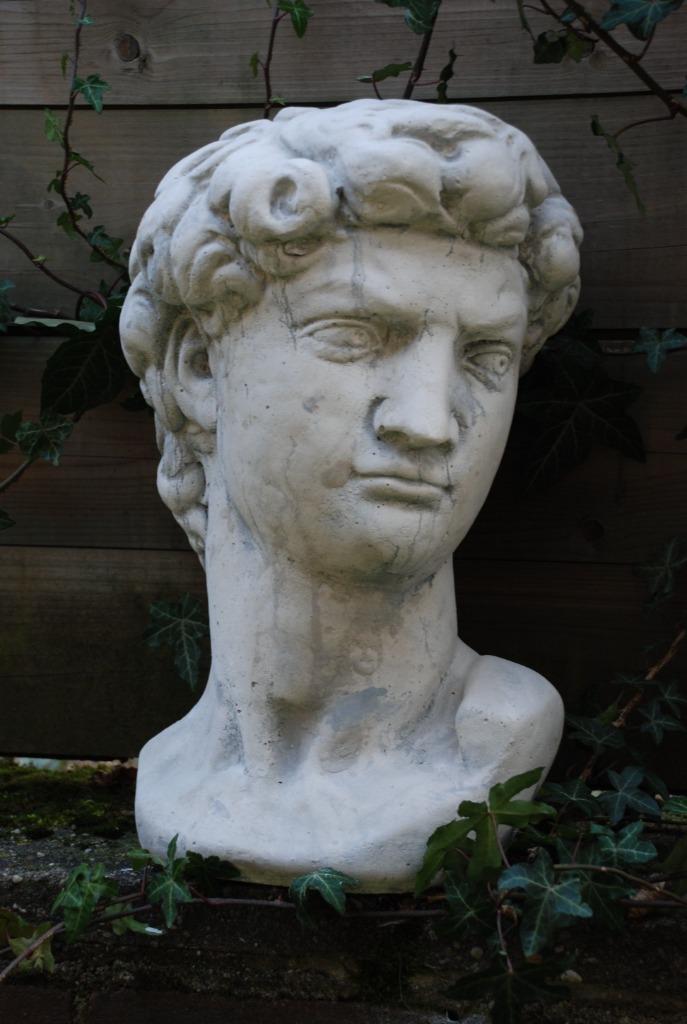Apollo sculptuur van zwaar steen, prachtig in detail!!, Tuin en Terras, Tuinbeelden, Mensenbeeld, Steen, Ophalen of Verzenden