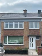 Rijwoning 3 slaapkamer, afgesloten tuin en garage, Oostende