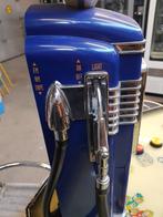 Gasoline  pomp radio cassette recorder, Ophalen