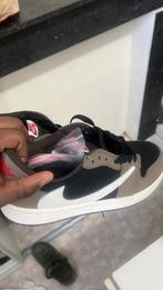 Nike Custom Sneakers Size 44, Kleding | Heren, Schoenen, Bruin, Nike, Nieuw, Ophalen