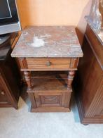 Table de chevet en chêne massif, Maison & Meubles, Enlèvement