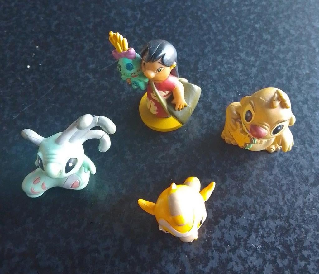 Disney figurines stitch, Collections, Enlèvement, Utilisé, Statue ou Figurine