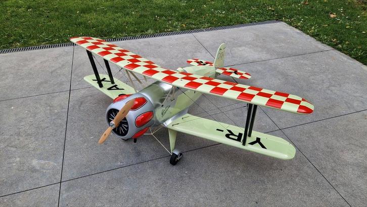 Bucker Jungmeister, Hobby en Vrije tijd, Modelbouw | Radiografisch | Vliegtuigen, Zo goed als nieuw, Benzine, Ophalen