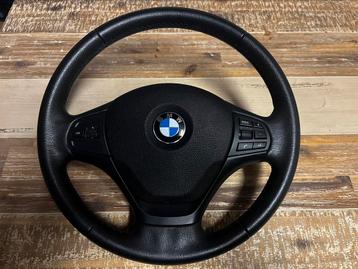 Bmw f-model stuur komt van 1 serie