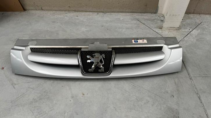Grill Peugeot Partner 2005, Auto-onderdelen, Carrosserie, Peugeot, Voor, Ophalen
