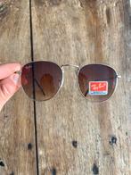 Lunettes ray-ban copie conforme, Bijoux, Sacs & Beauté, Lunettes de Soleil & Lunettes | Hommes, Enlèvement ou Envoi, Comme neuf