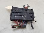 ZEKERINGKAST Ford Kuga II (DM2) (01-2012/06-2019), Gebruikt, Ford
