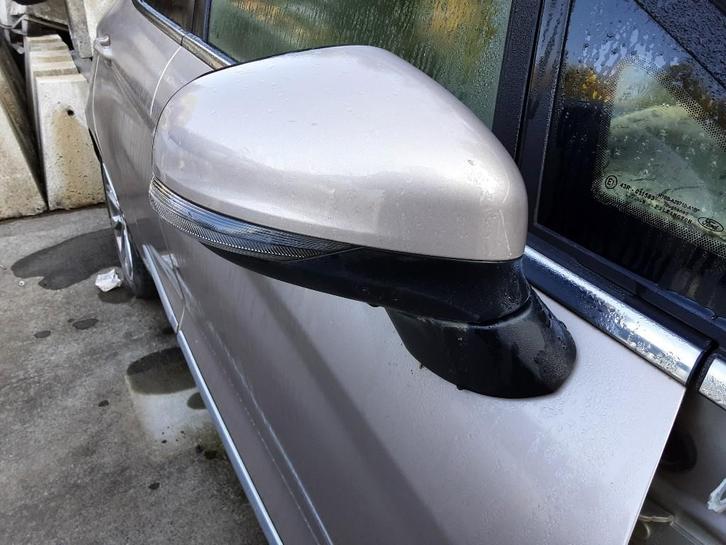 SPIEGEL RECHTS Ford Fiesta 7 (01-2017/07-2023), Auto-onderdelen, Spiegels, Ford, Gebruikt