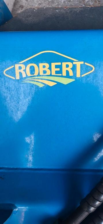 schepbak/uitdraaibak/voederbak:Robert  beschikbaar voor biedingen