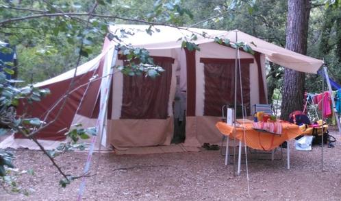Vouwwagen, Caravans en Kamperen, Vouwwagens, Trigano, meer dan 6, Beige, Aanwezig, Ophalen