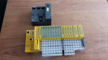 PLC SIEMENS S7-300 CPU 151-8DP/PN FAILSAFE + IO STND/SAFE PI, Enlèvement, Utilisé