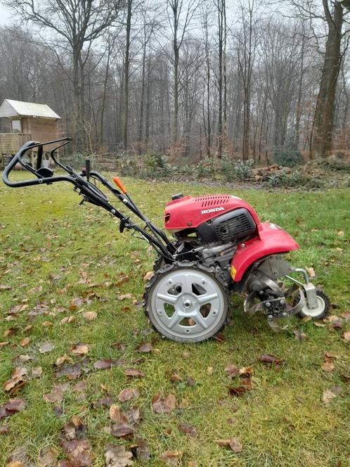 Honda FF300 motorcultivator, Doe-het-zelf en Bouw, Gereedschap | Freesmachines, Zo goed als nieuw, Benzine, Overige soorten, Ophalen
