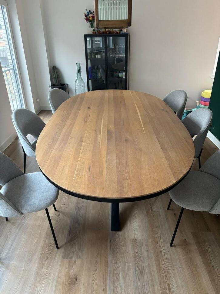 Ovale eiken eettafel, Huis en Inrichting, Tafels | Eettafels, Zo goed als nieuw, 100 tot 150 cm, 200 cm of meer, Vijf personen of meer