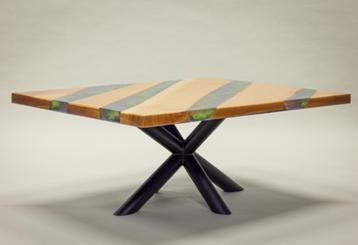 Koffietafel beschikbaar voor biedingen