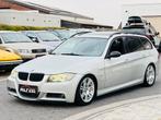 BMW 330i xDrive * M PAKKET * M PACK * AUTOMAAT * XENON *, Auto's, BMW, Automaat, Zwart, 2996 cc, Leder
