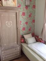 Kinderkamer in goede staat  Dressingkast Camille, Huis en Inrichting, Slaapkamer | Complete slaapkamers, Ophalen, Zo goed als nieuw